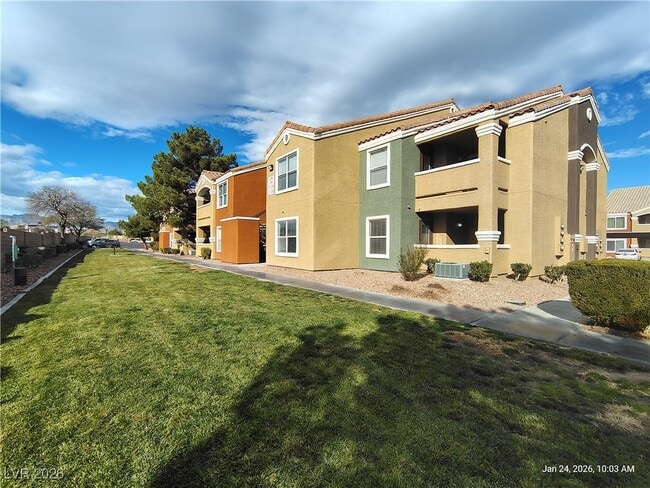 Building Photo - 8101 W Flamingo Rd