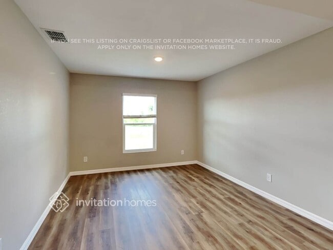 Building Photo - 332 Bahia Blanca Dr