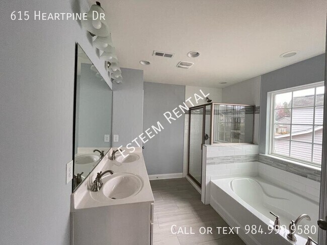 Building Photo - 615 Heartpine Dr