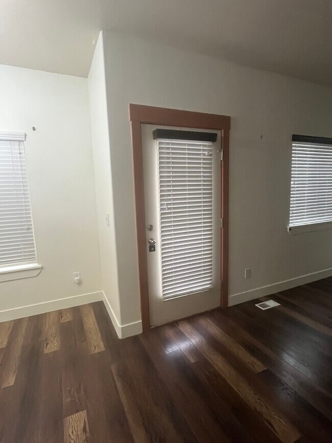 Building Photo - 7552 Lexi Loop