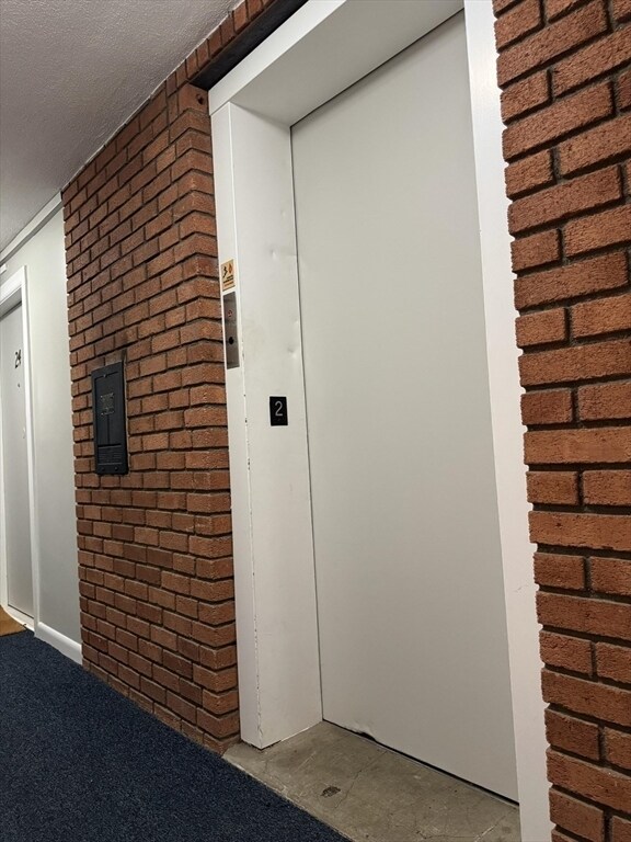 Building Photo - 15 Walbridge St