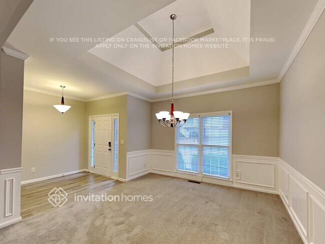 Building Photo - 1911 Ascot Terrace NW