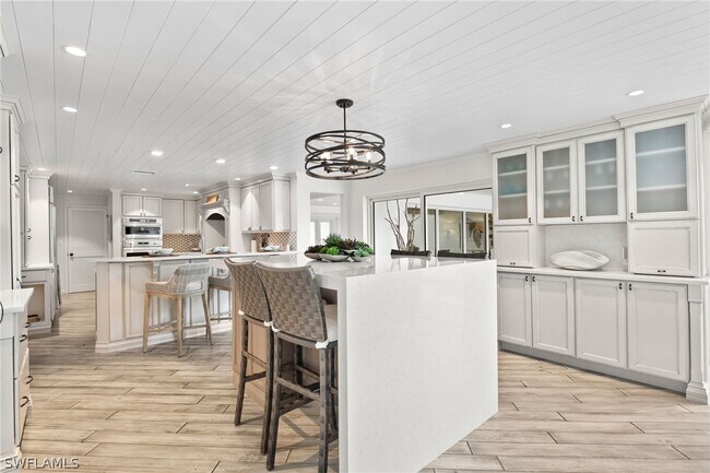 Building Photo - 3737 Crayton Rd