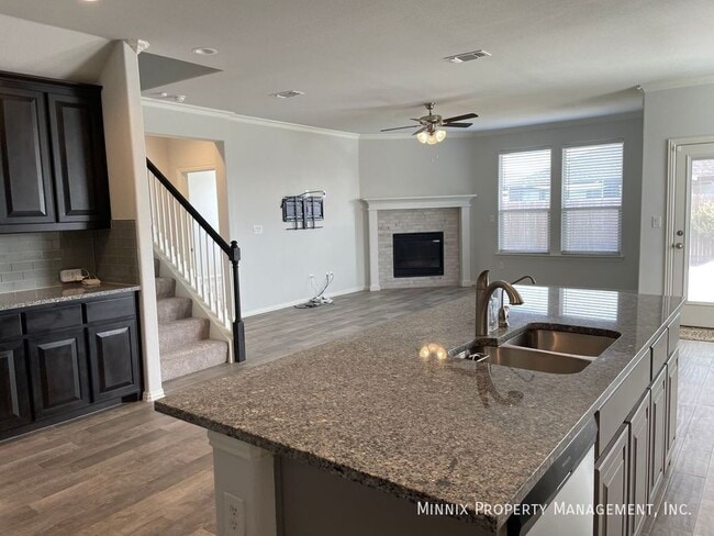 Building Photo - 1219 Pavilion Pkwy