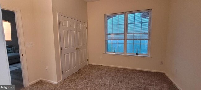 Building Photo - 437 Highland Ests