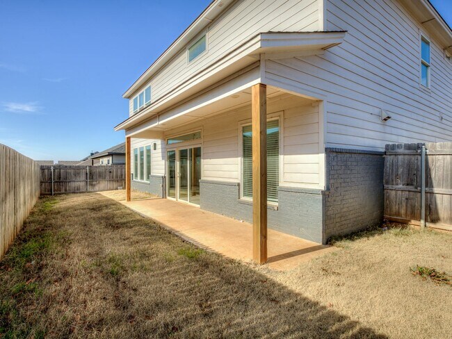 Building Photo - 508 NW 176th Terrace