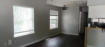 Building Photo - 2498 Nugget Ln