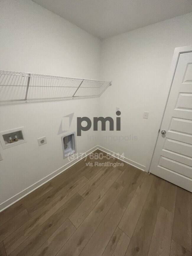 Building Photo - 4895 Gilet Dr