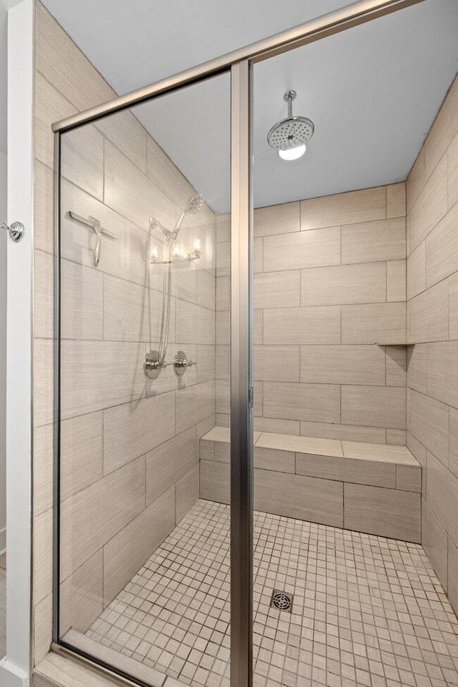 Building Photo - 1126A Cahal Ave