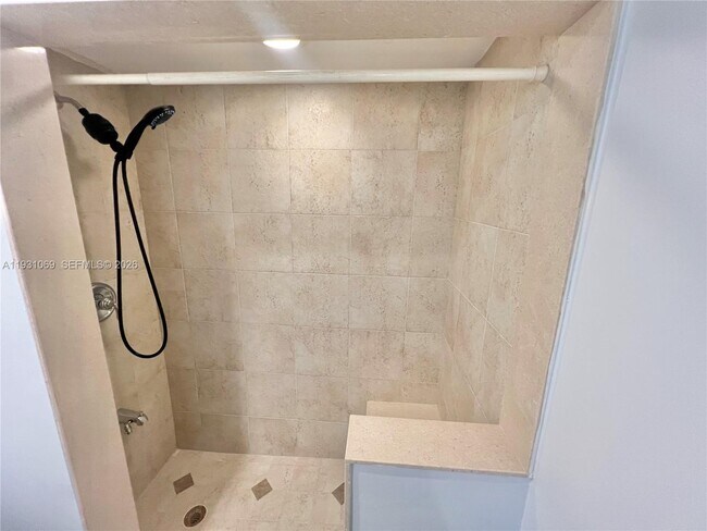 Building Photo - 240 Galen Dr