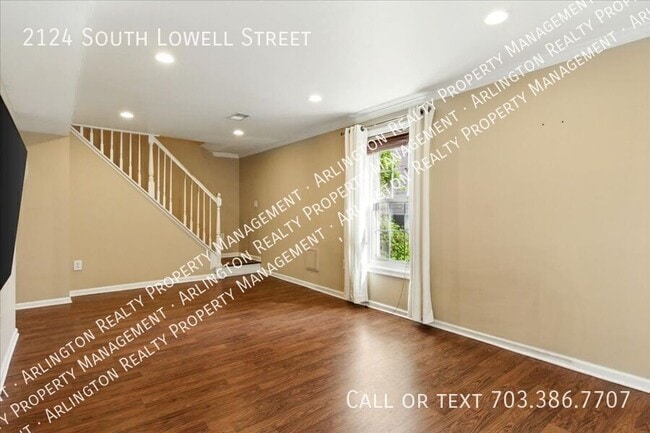 Building Photo - 2124 S Lowell St