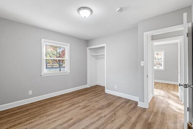 Building Photo - 2809 Keeler St