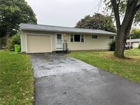 Building Photo - 900 Drexler St