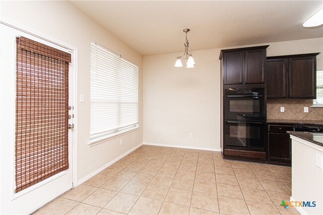 Building Photo - 6509 Creek Land Rd