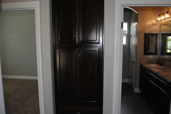 Building Photo - 14121 Prestonbrook Dr