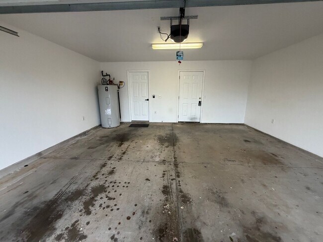 Building Photo - Oceanview Estates Home