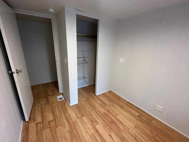 Building Photo - Mebane