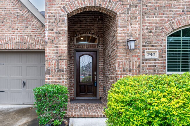 Building Photo - 29147 Crystal Rose Ln