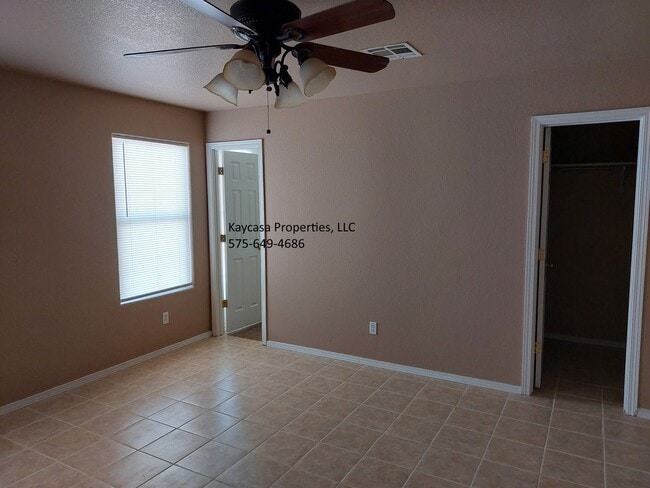Building Photo - Great 3 Bedroom Home Off Mesa Grande