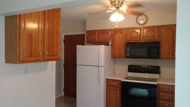 Building Photo - Coming June 2026!  Beautiful 3-Bedroom, 2-Bath Home with Garage & Gorgeous Backyard in Anderson