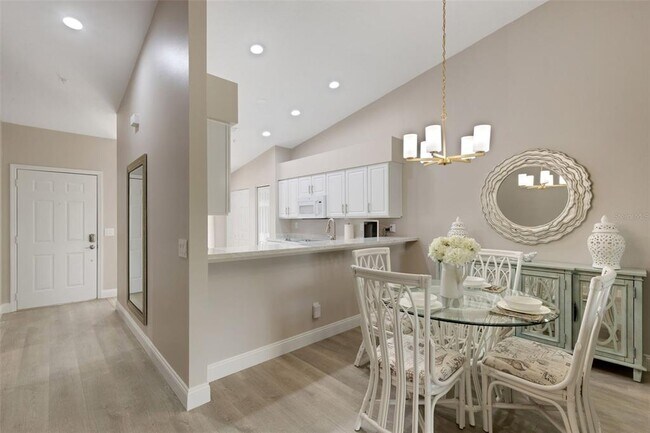 Building Photo - 8921 Veranda Way