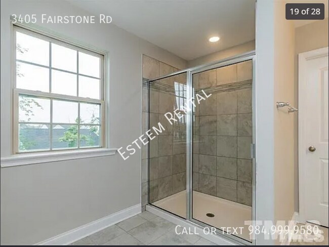 Building Photo - 3405 Fairstone Rd