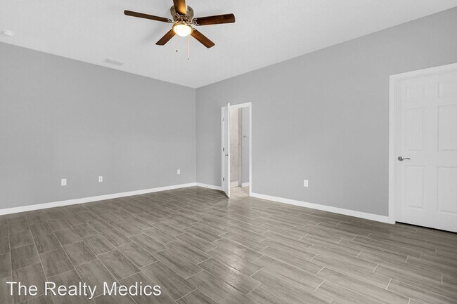 Building Photo - 3 br, 2 bath House - 2782 Wright Ave SE