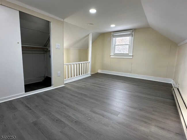 Building Photo - 88 Netcong Rd