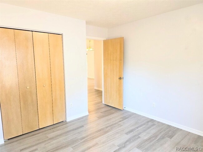 Building Photo - 8529 N Titleist Dr