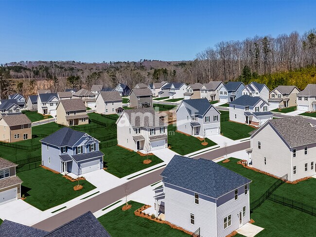 Building Photo - 1036 Highland Walk