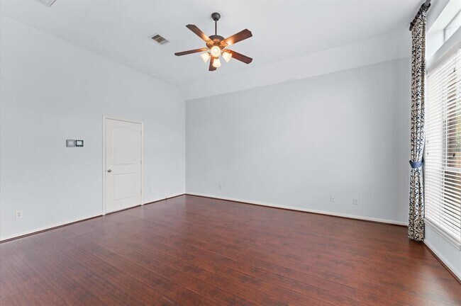Building Photo - 5230 Pebble Bluff Ln