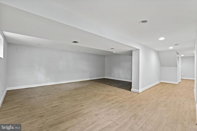 Building Photo - 4108 Orchard Dr