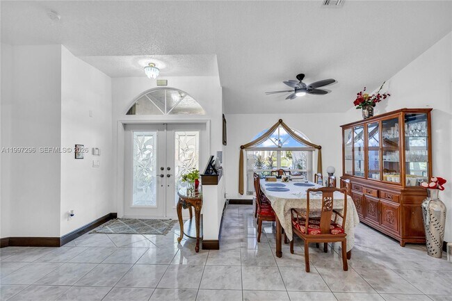 Building Photo - 3462 Harness Cir