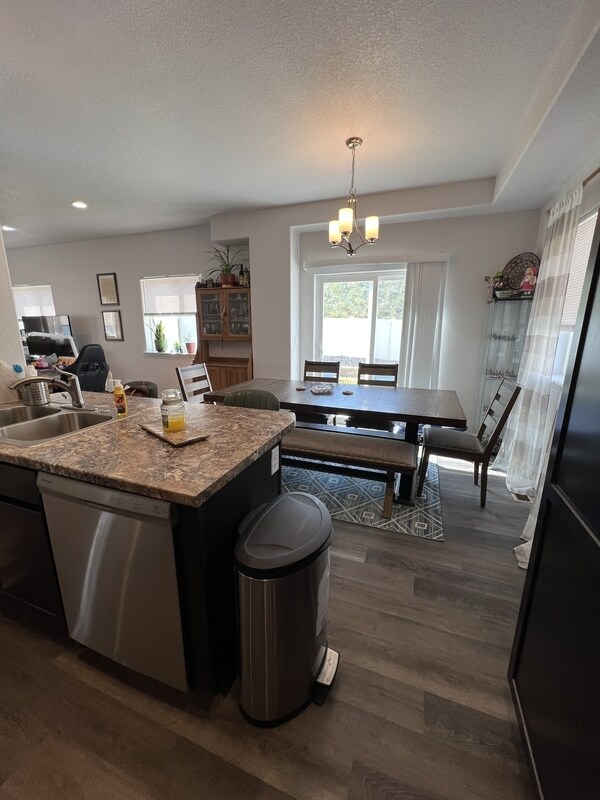 Building Photo - 1716 Kade Ct