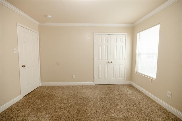 Building Photo - 1857 Shasta View Dr