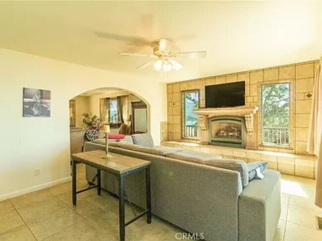 Building Photo - 7618 Verna Way