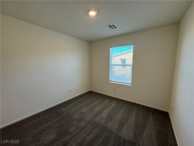 Building Photo - 9917 Marigold Hls St