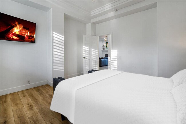 Building Photo - 34620 Via Josefina Dr