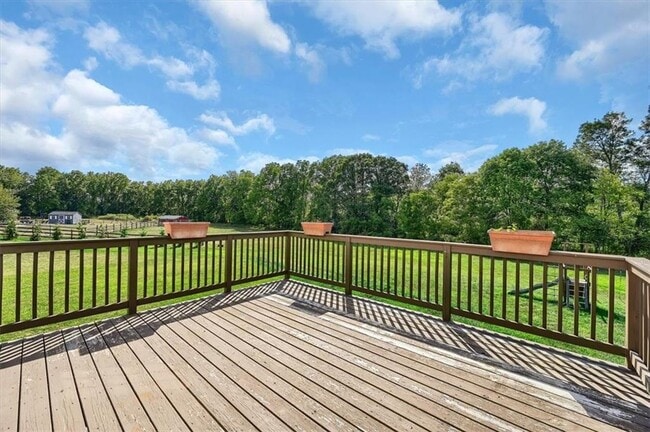 Building Photo - 39 Paradise Valley Ln