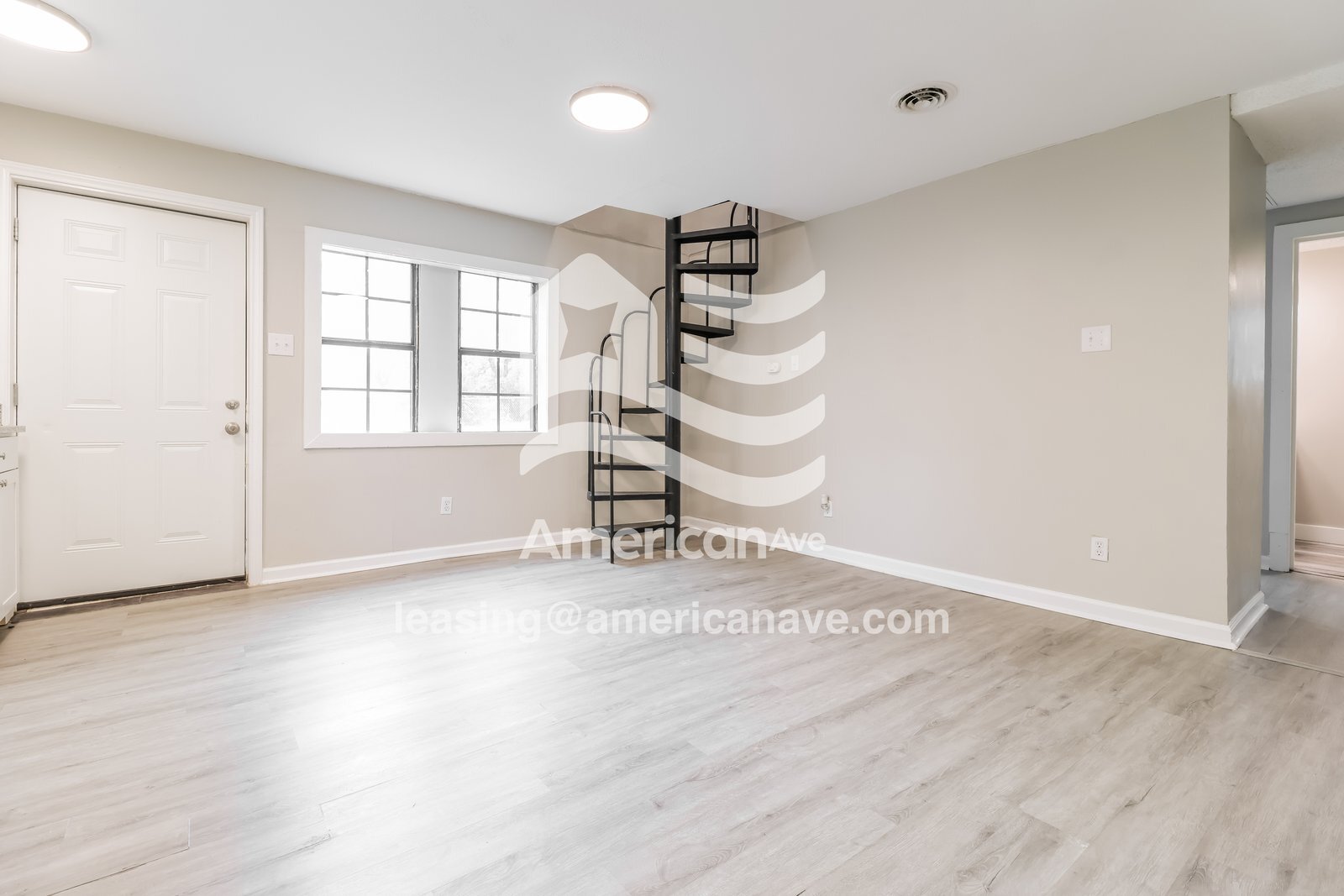 Building Photo - 1216 W 41st St