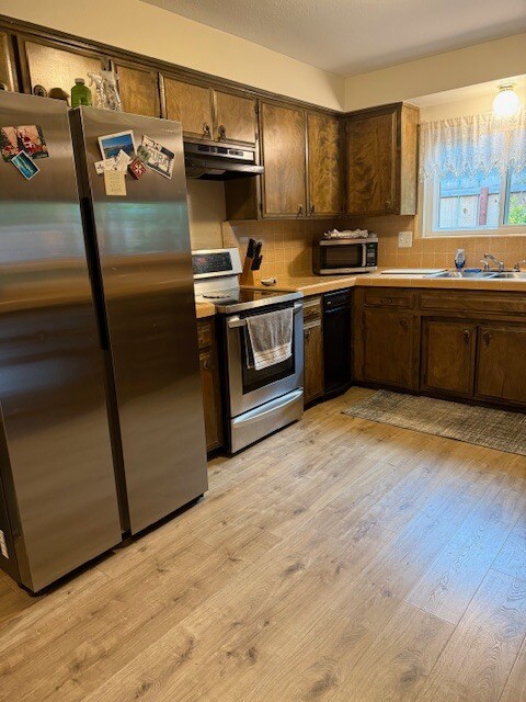 Building Photo - 812 Greenwich Dr