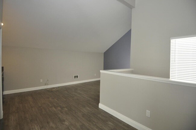 Building Photo - 4022 Layang Layang Cir