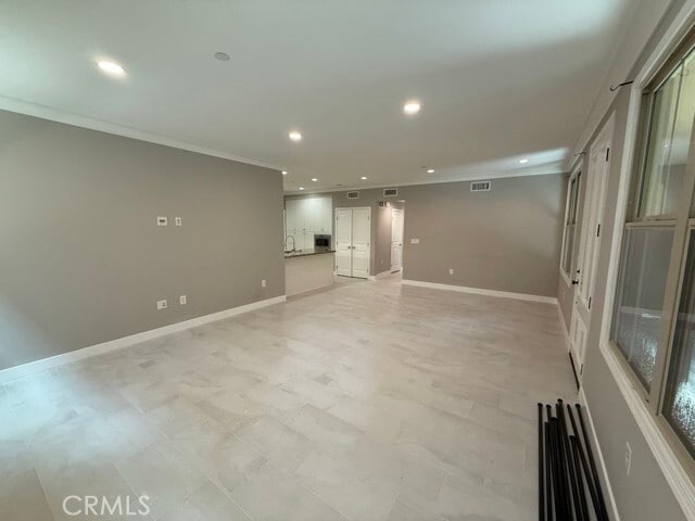 Building Photo - 122 Overbrook