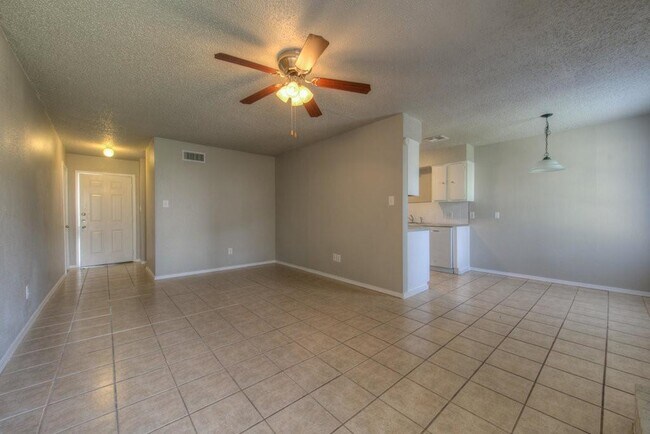 Building Photo - 2412 Burleson Ct