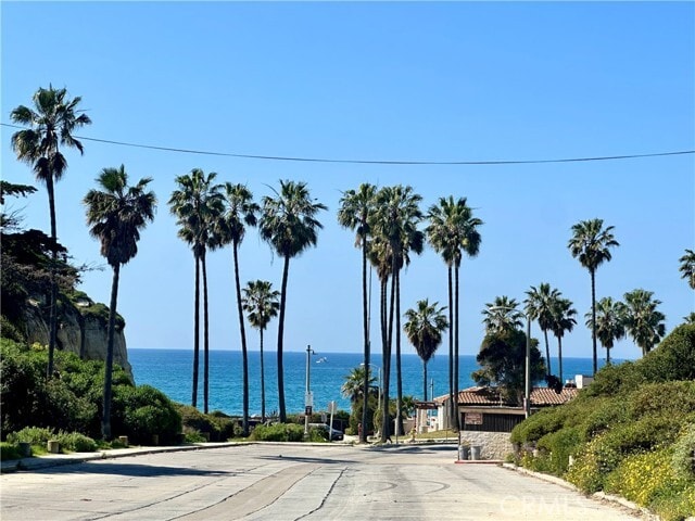 Building Photo - 116 Avenida Calafia