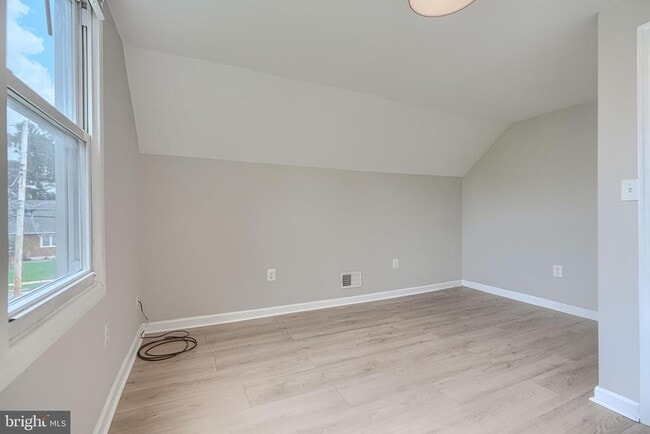 Building Photo - 3506 Millvale Rd
