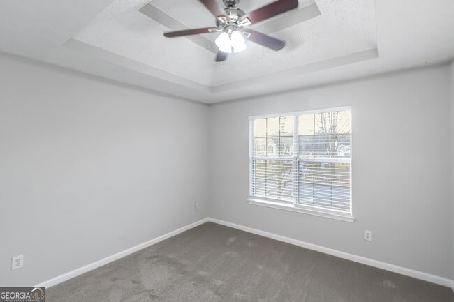 Building Photo - 420 Harvick Cir