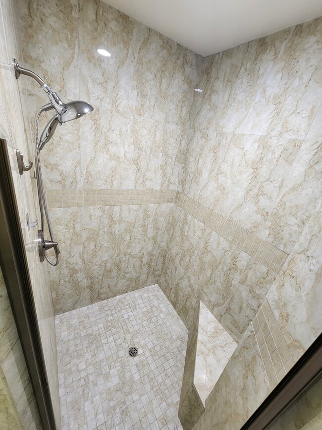 Building Photo - 11131 Sunshine Ter