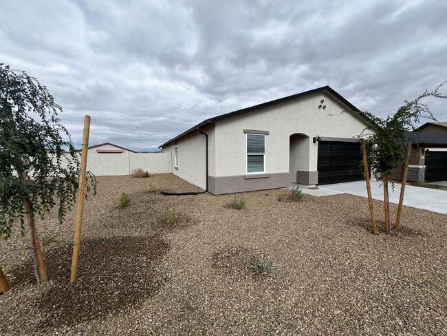 Building Photo - HOUSE - COTTONWOOD - Mesquite Hills HOA