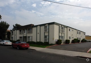 Building Photo - 8421 Carlisle Dr